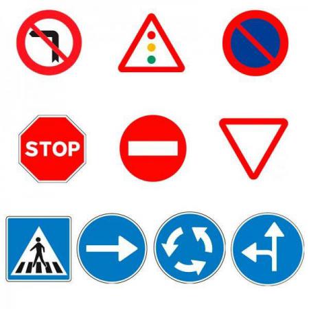 ویژگی های قابل توجه تابلو علائم ترافیکی